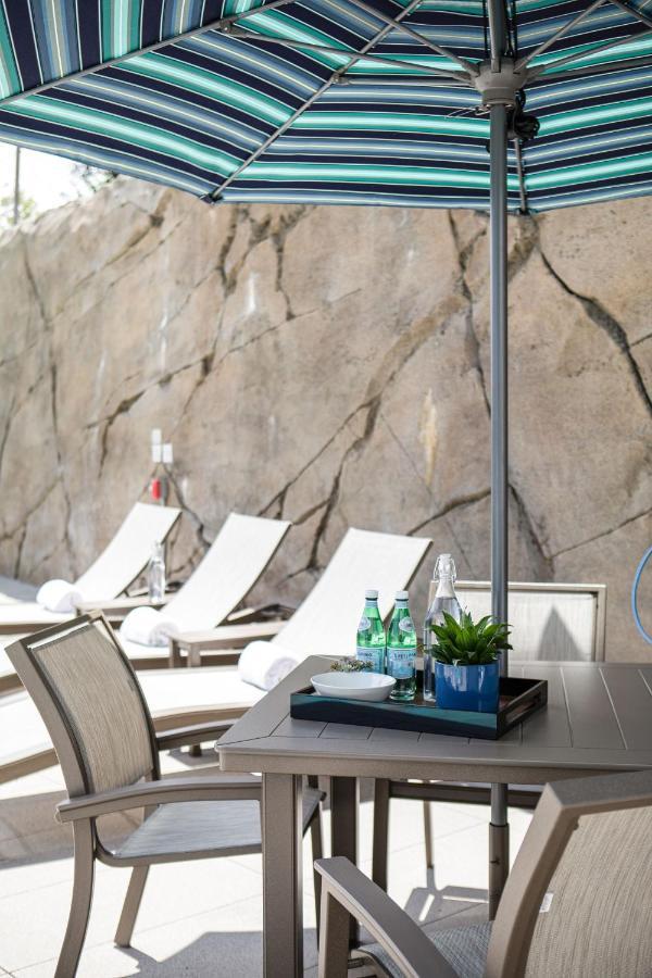 Ayres Hotel Vista Carlsbad Exterior photo