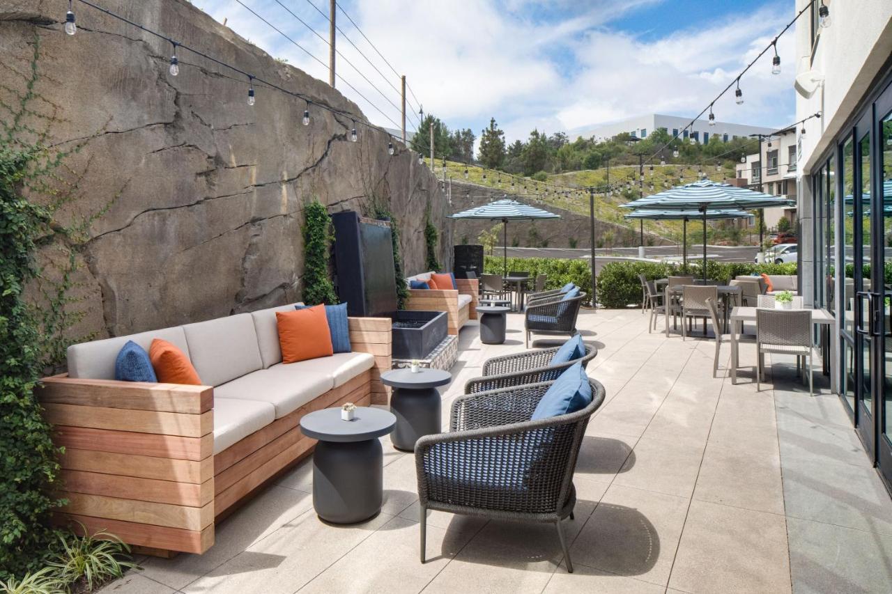 Ayres Hotel Vista Carlsbad Exterior photo