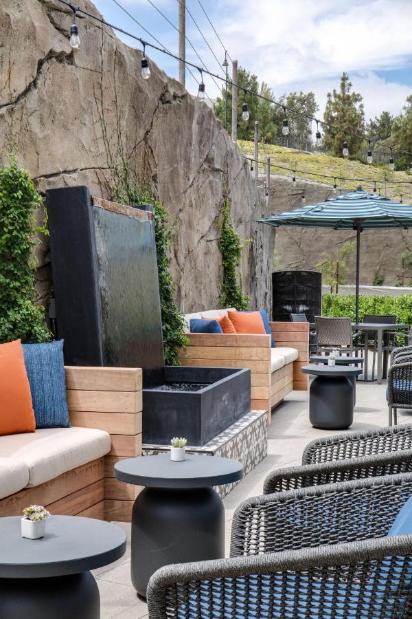 Ayres Hotel Vista Carlsbad Exterior photo