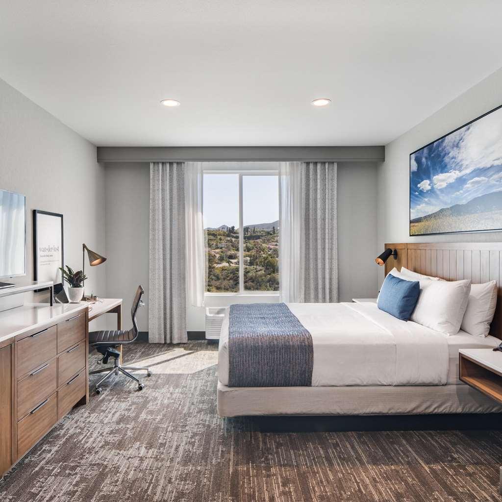 Ayres Hotel Vista Carlsbad Room photo